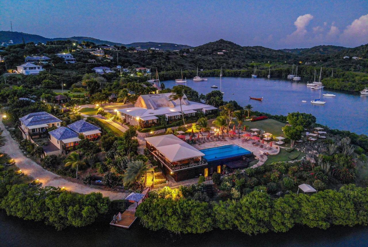 Admiral'S Inn And Gunpowder Suites English Harbour Buitenkant foto