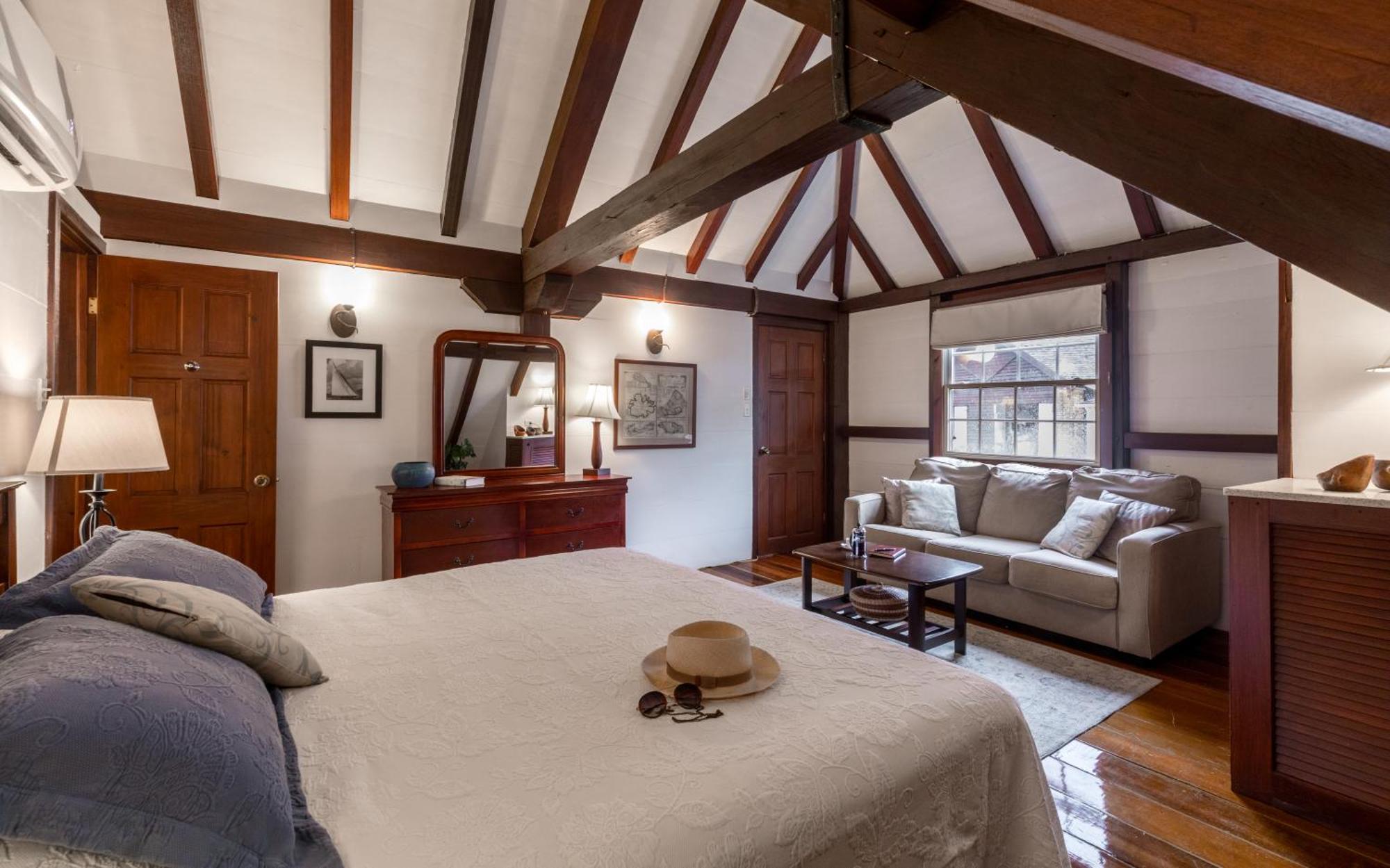 Admiral'S Inn And Gunpowder Suites English Harbour Buitenkant foto