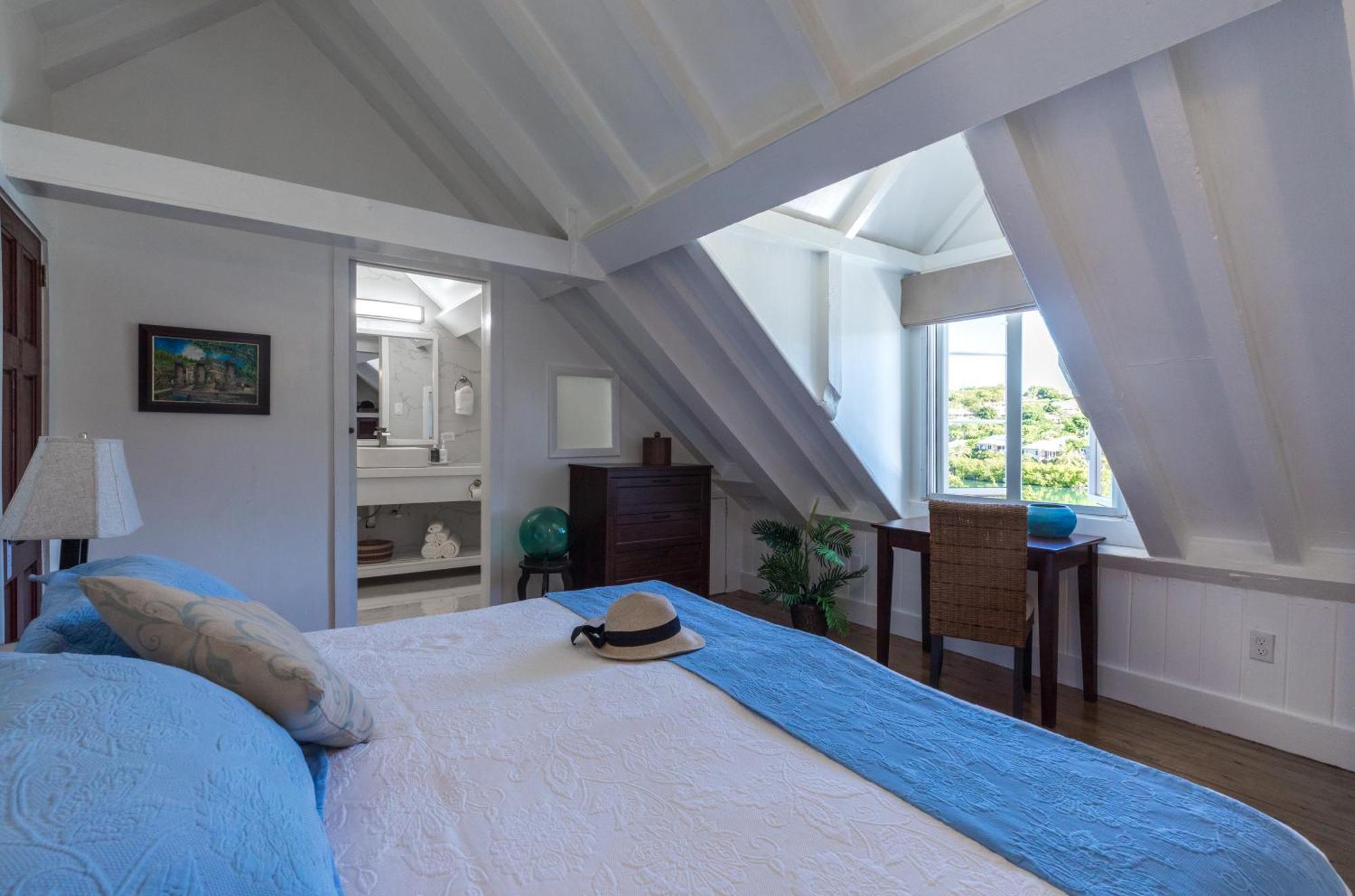 Admiral'S Inn And Gunpowder Suites English Harbour Buitenkant foto