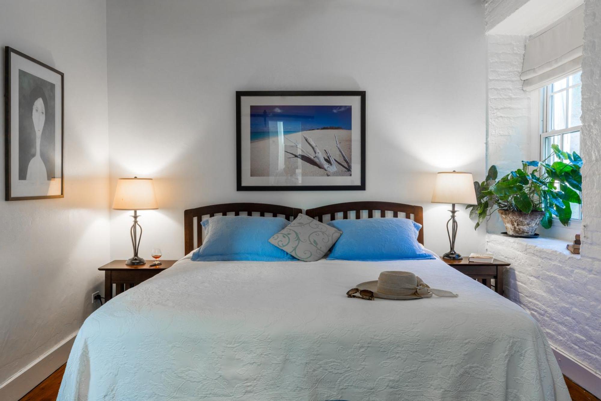 Admiral'S Inn And Gunpowder Suites English Harbour Buitenkant foto