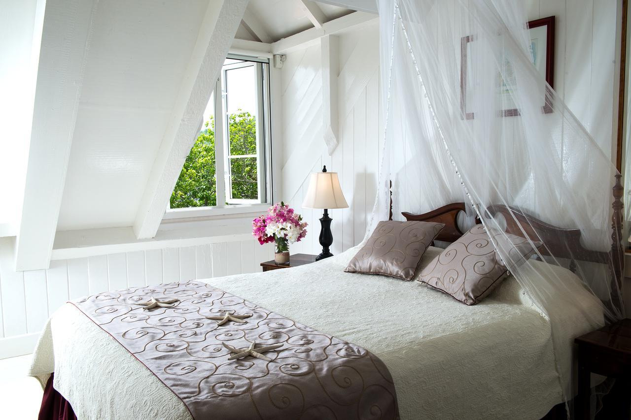 Admiral'S Inn And Gunpowder Suites English Harbour Buitenkant foto